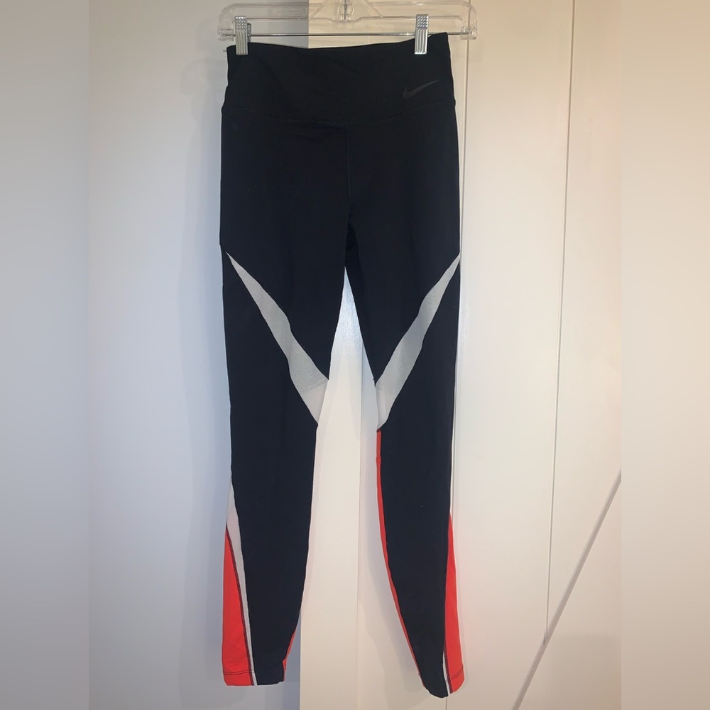 Nike Women’s Leggings